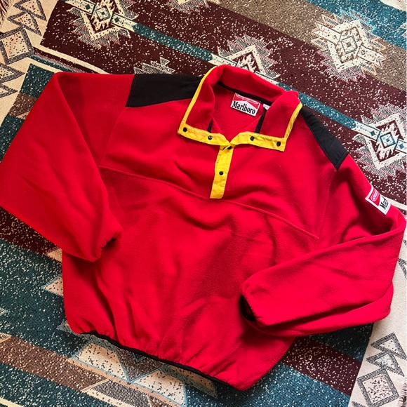 Vintage Marlboro Adventure Team Fleece Pullover (1990s) - Picture 8 of 9